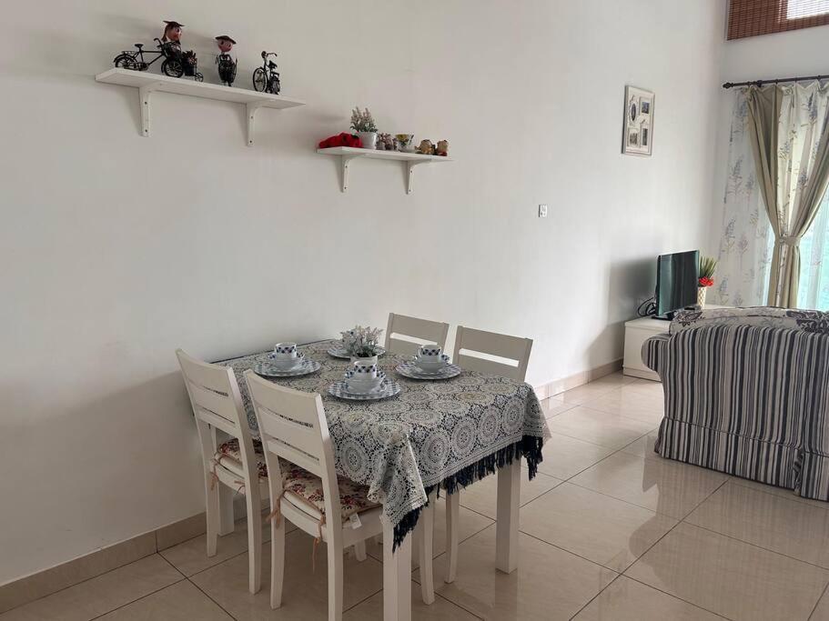 Golden Sands Seaview 3min Walk To Hospital Sultanah Aminah By Micasa Apartemen Johor Bahru
