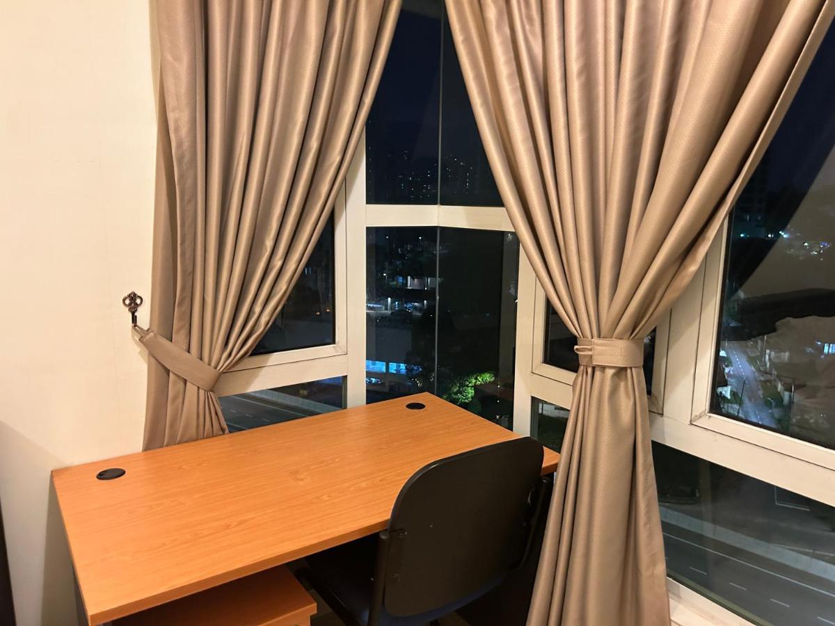 Golden Sands Seaview 3min Walk To Hospital Sultanah Aminah By Micasa Apartemen *